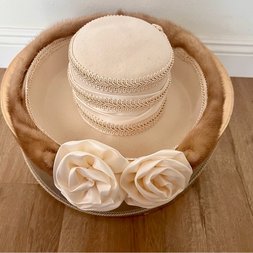 Vtg Georgi By Michael Howard 100% Wool Mink Fur Trim Ivory Formal Hat‎ NWT USA
